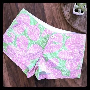 🦋 Lilly Pulitzer shorts size 0